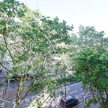 Comfortable & Bright Flat Canal St Martin For 4 Pp